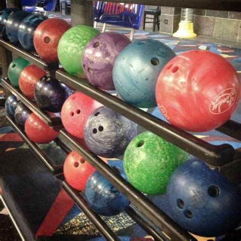 Riverbowl & Billiard.